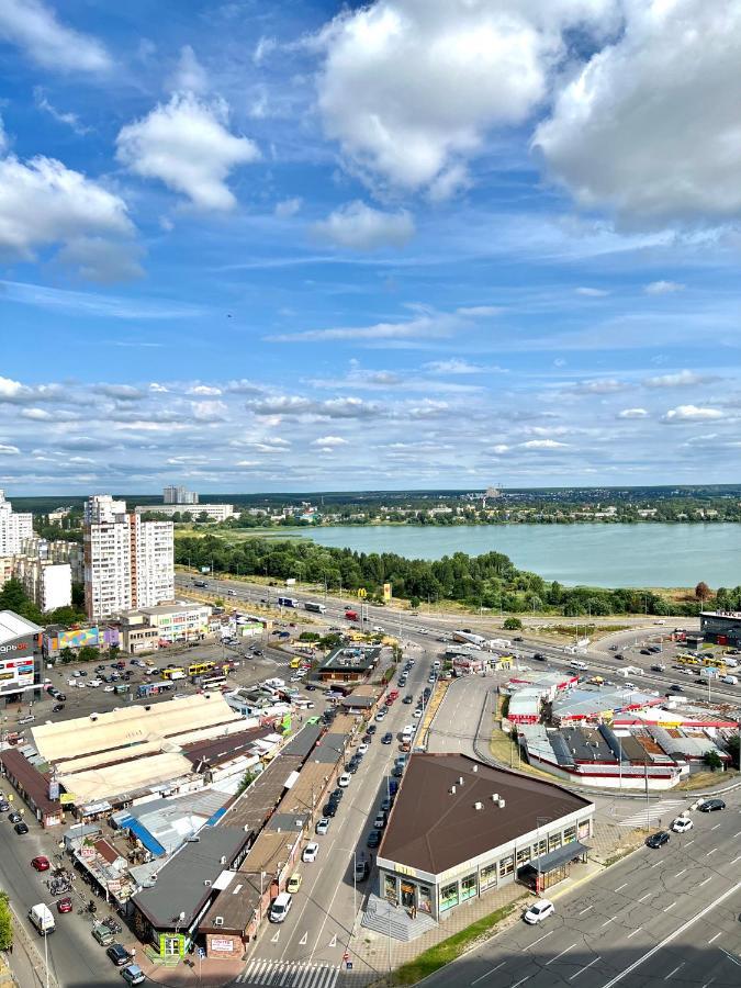 Sixkeys- Studiolebedinyy Kiev Exteriör bild